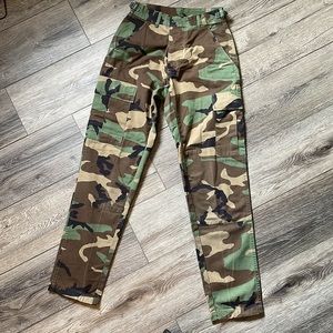 Army cargo pants